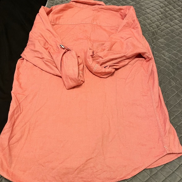 Express button down - Picture 3 of 5